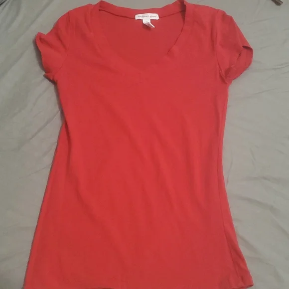 Tops - Picture 4 of 4